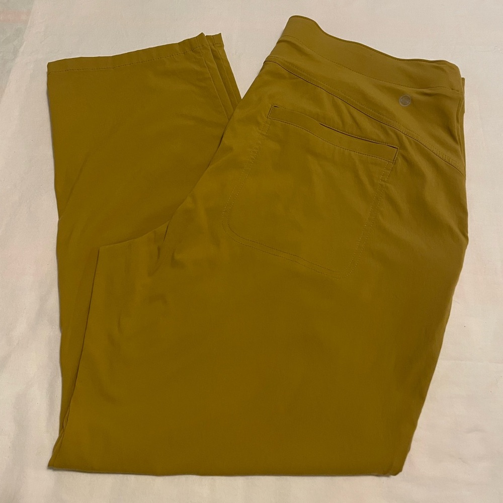 👖 Eddie Bauer Women’s Active Performance Hiking Capris. Women TALL 14. 👖